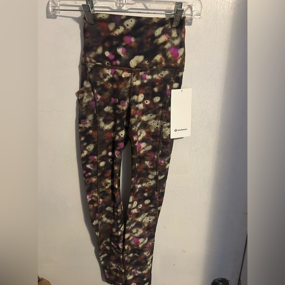 lululemon athletica Pants - Lululemon hr pant 25” pockets